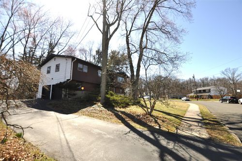 26 Lapin Ln, Blauvelt, NY, 10913-1620 | Card Image