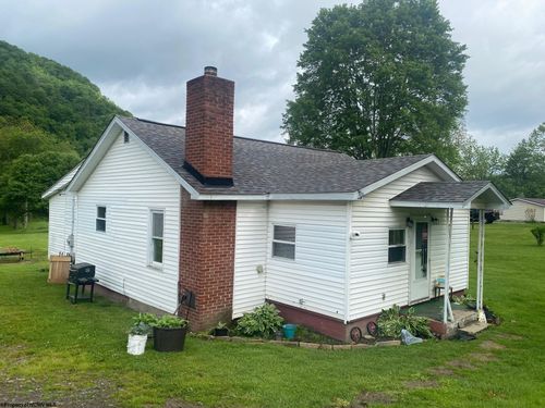 21434 Seneca Trl, Valley Head, WV, 26294-4612 | Card Image