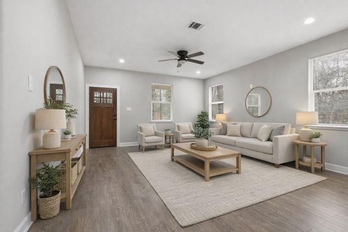 160 Oak Ln, Shepherd, TX, 77371-9667 | Card Image