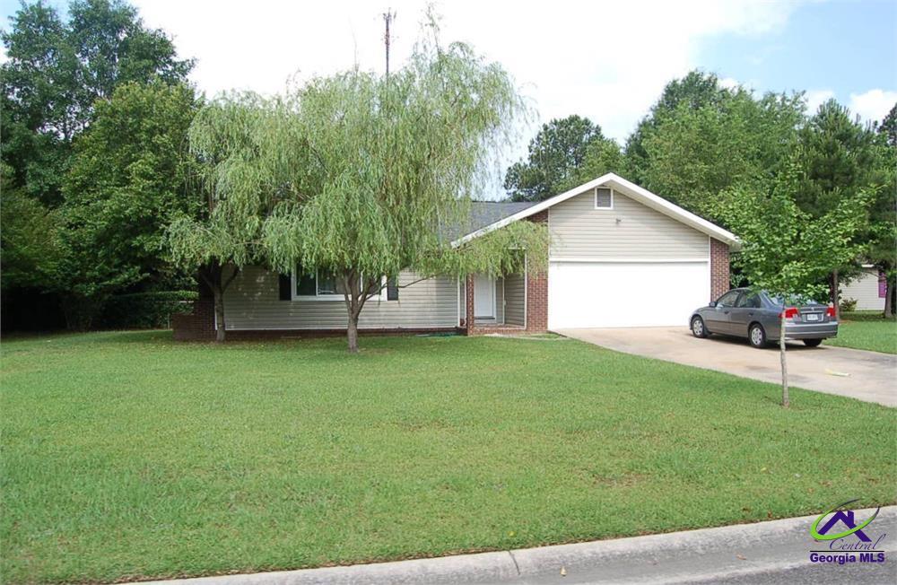 Country Pl, Warner Robins, GA 31093
