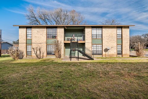 c-301 Craddock Ave, San Marcos, TX, 78666-3098 | Card Image