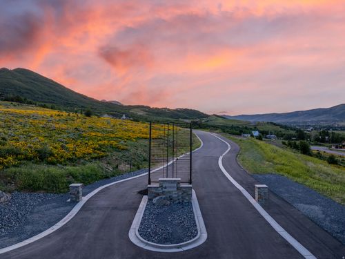 45-1174 N Eden View Ln, Eden, UT, 84310-1705 | Card Image