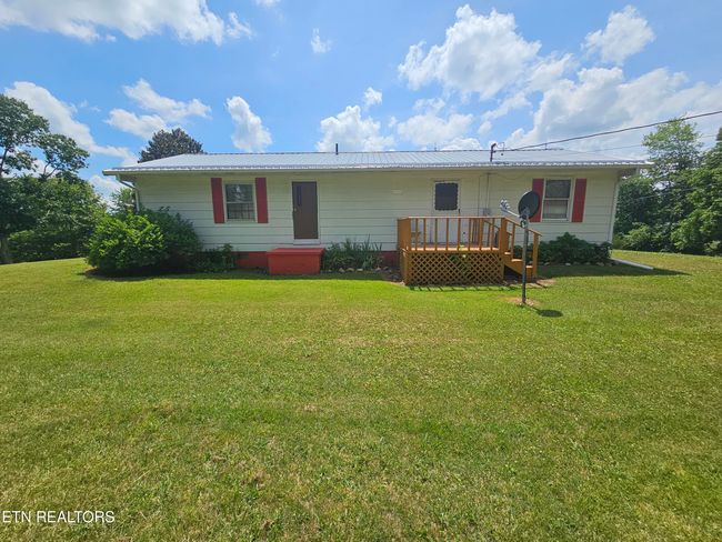 1106 Smyth Chapel Rd, House other with 3 bedrooms, 2 bathrooms and null parking in Pennington Gap VA | Image 5