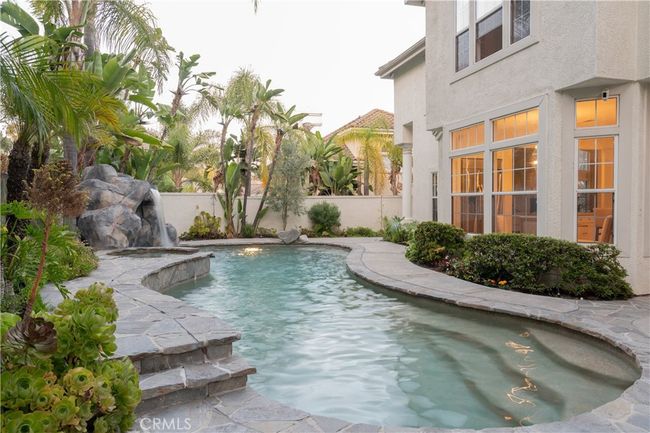 27153 Woodbluff Rd, House other with 5 bedrooms, 5 bathrooms and 3 parking in Laguna Hills CA | Image 32
