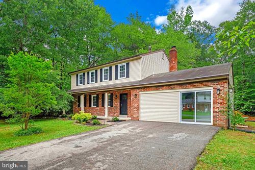 3890 Stoneybrook Rd, WHITE PLAINS, MD, 20695-2637 | Card Image