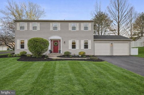 487 Old Mill Dr, Langhorne, PA, 19047-1547 | Card Image