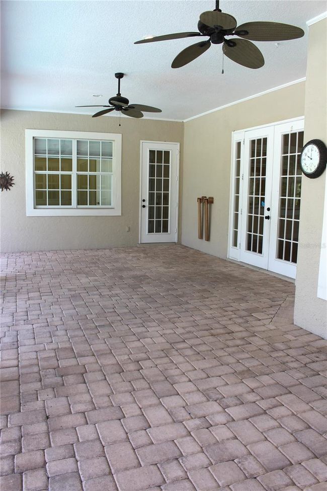 Large lanai | Image 15