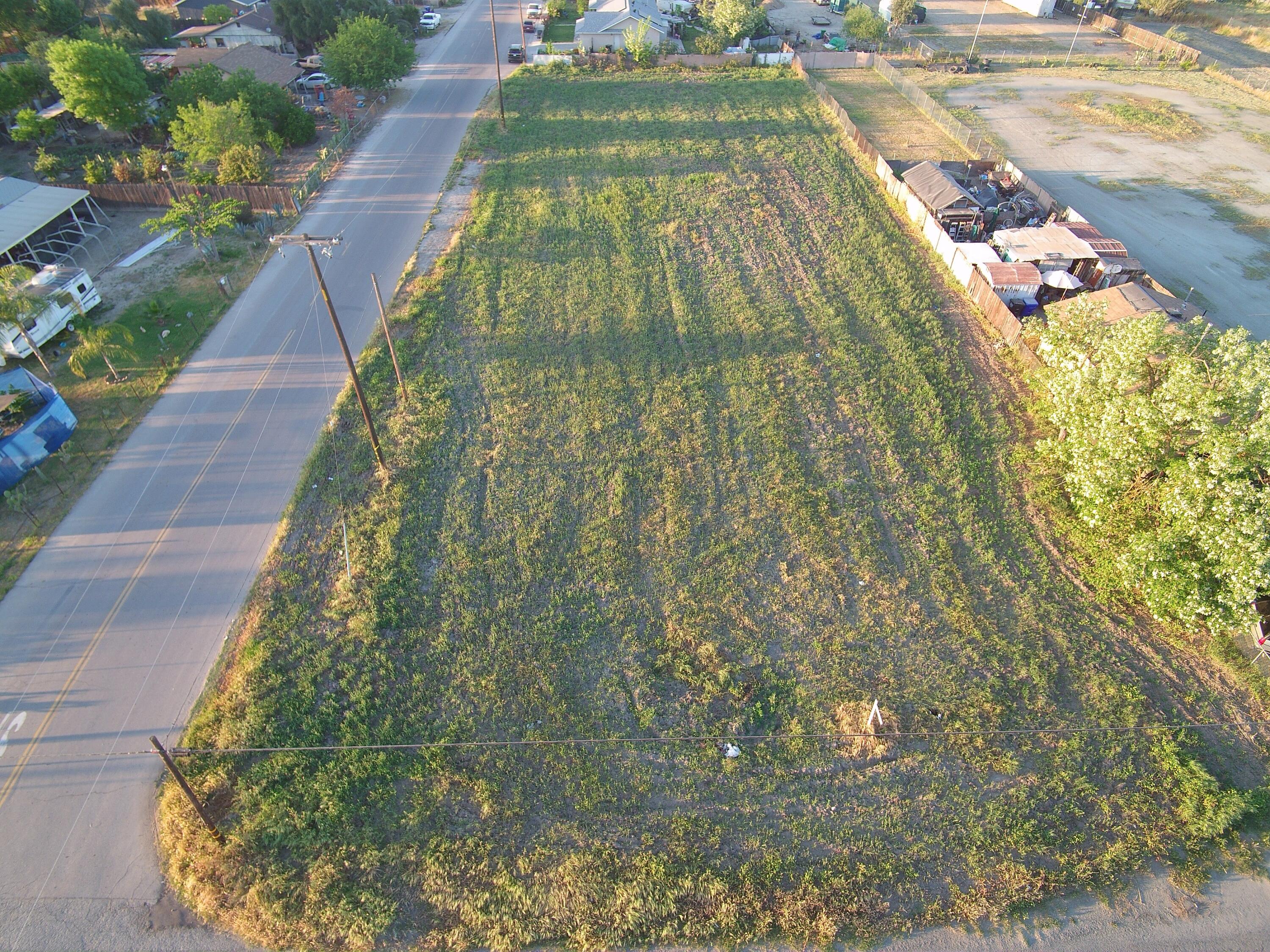 Land in Corcoran 3
