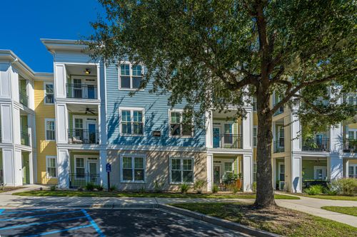 304-2000 Belle Isle Ave, Mount Pleasant, SC, 29464-8310 | Card Image