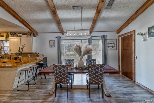 36 Pecan Dr, House other with 3 bedrooms, 3 bathrooms and null parking in Leakey TX | Image 8
