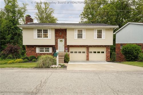 1605 Ravinia Rd, Charleston, WV, 25314-1845 | Card Image
