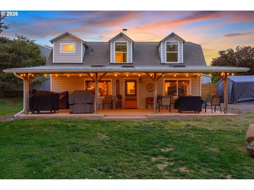 22581 S Schieffer Rd, Colton, OR, 97017-9719 | Card Image