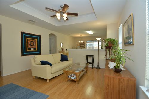 1612 Poppy Seed Ln, Austin, TX, 78741-7514 | Card Image