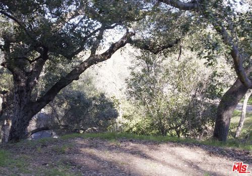 21050 Winfield Road, Topanga, CA, 90290 | Card Image