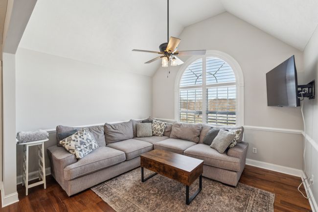 674 Old Highway 52, House other with 3 bedrooms, 2 bathrooms and 8 parking in Bethpage TN | Image 10