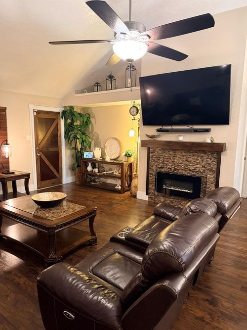 19223 Bristlestar Drive, Katy, TX, 77449 | Card Image