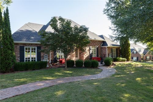 4388 E Ashley Ln, Fayetteville, AR, 72701-2908 | Card Image