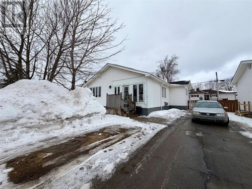 25 St Stephen'S St, Stephenville, NL, A2N1L5 | Card Image