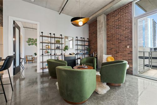 501-800 W 5th St, Austin, TX, 78703-5439 | Card Image