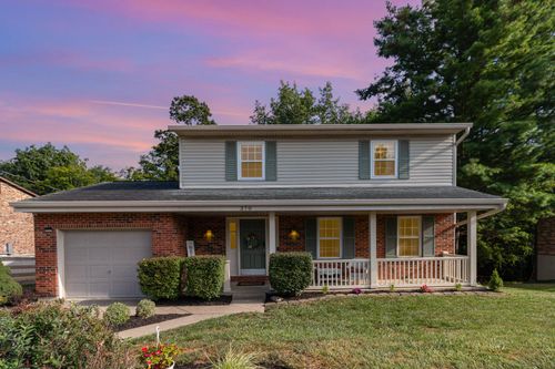 370 Knollwood Dr, Highland Heights, KY, 41076-1625 | Card Image