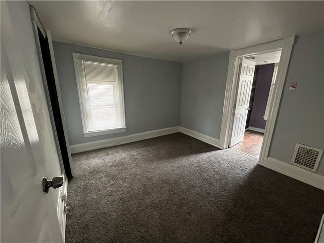 431 Euclid Ave, House other with 2 bedrooms, 1 bathrooms and null parking in Glassport PA | Image 13