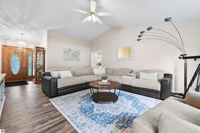 11246 Kings Point Rd, House other with 4 bedrooms, 3 bathrooms and null parking in Alanson MI | Image 25