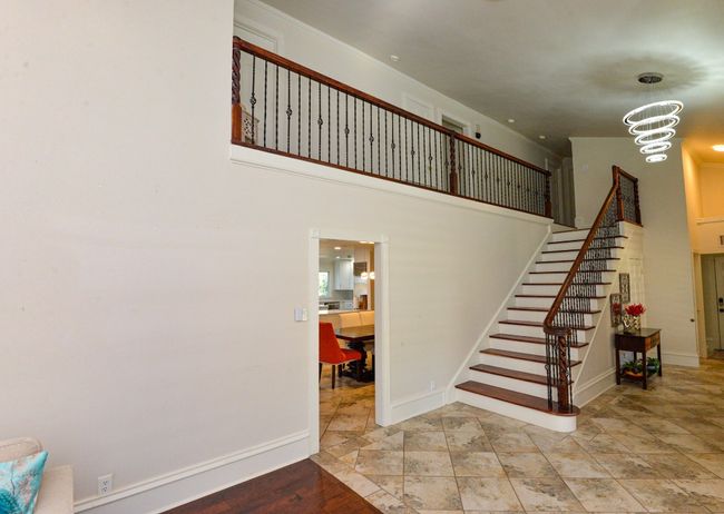 10710 D K Ranch Rd, House other with 4 bedrooms, 3 bathrooms and 8 parking in Austin TX | Image 7