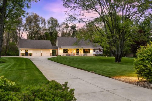23070 Prairie View Court, Mattawan, MI, 49071 | Card Image