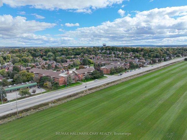 202 - 247 King St N, Condo with 3 bedrooms, 1 bathrooms and 1 parking in New Tecumseth ON | Image 42