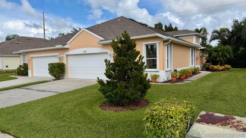 433 N Tangerine Sq Sw, Vero Beach, FL, 32968-3840 | Card Image