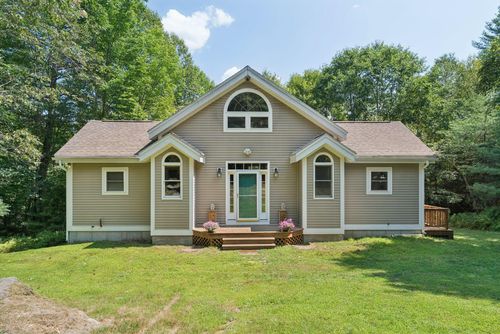279 Desert Pond Rd, Mount Vernon, ME, 04352-3114 | Card Image