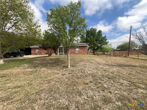 624 Crest Circle Dr, San Marcos, TX, 78666-9169 | Card Image