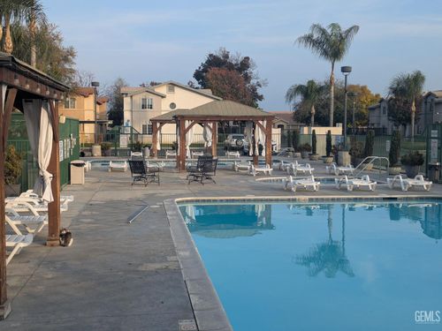 56c-600 Hosking Avenue, Bakersfield, CA, 93307 | Card Image
