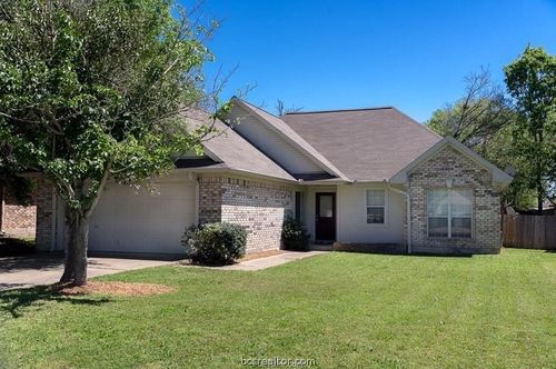 1002 Bayou Woods Dr, College Station, TX, 77840-3612 | Card Image