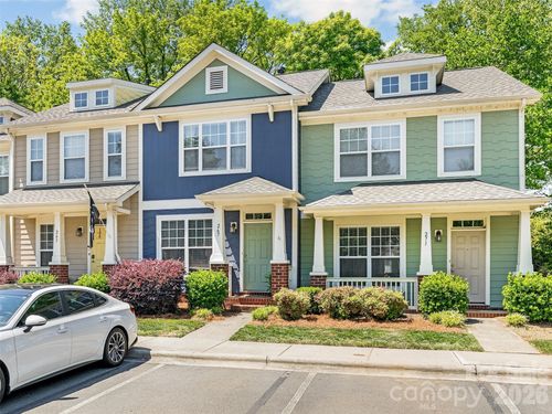 267 Hurston Cir, Charlotte, NC, 28208-4862 | Card Image