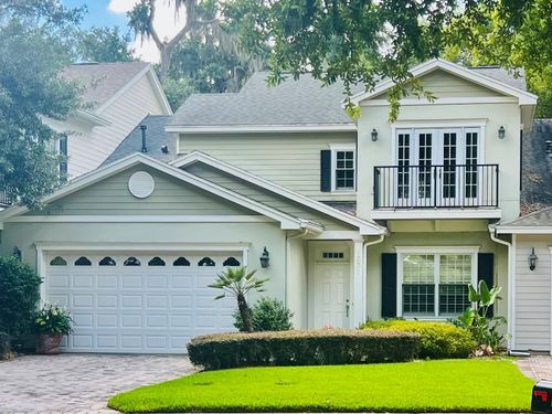1331 Country Club Oaks Cir, Orlando, FL, 32804-6605 | Card Image
