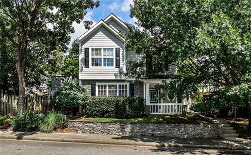2204 Parkview Run Nw, Atlanta, GA, 30318-1240 | Card Image