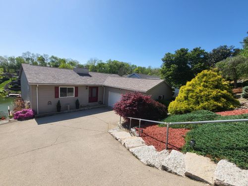 1331 Heidi Haven Dr, Lawrenceburg, IN, 47025-9306 | Card Image