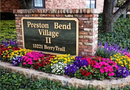 501-15221 Berry Trl, Dallas, TX, 75248-4967 | Card Image