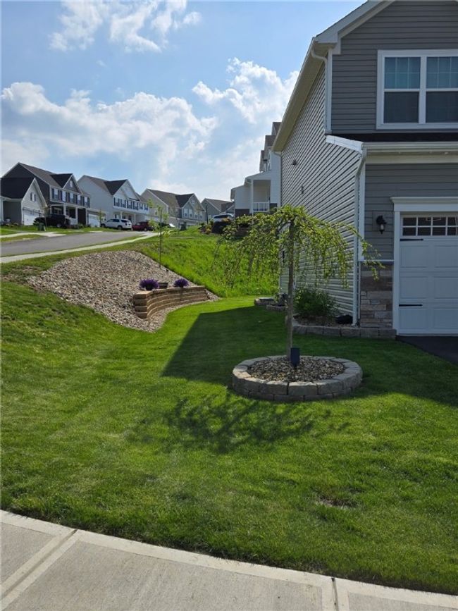 472 Sarjean Way, House other with 4 bedrooms, 3 bathrooms and 2 parking in Zelienople PA | Image 35