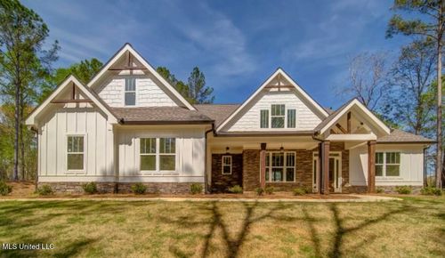 130 Bakersfield Way, Nesbit, MS, 38651 | Card Image