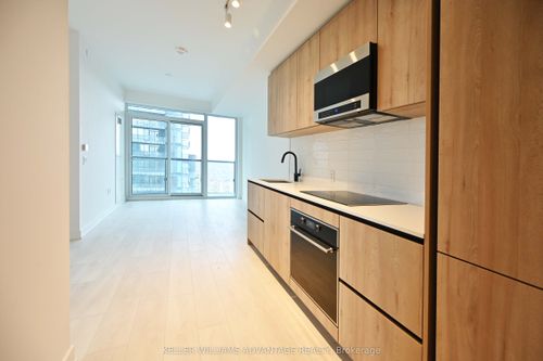 3004-117 Broadway Avenue, Toronto, ON, M4P1V3 | Card Image