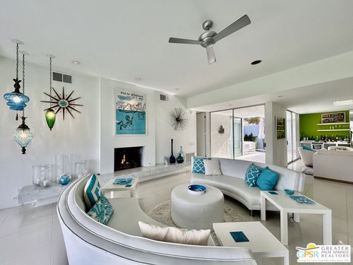 16 Lakeview Cir, Palm Springs, CA, 92264-5508 | Card Image