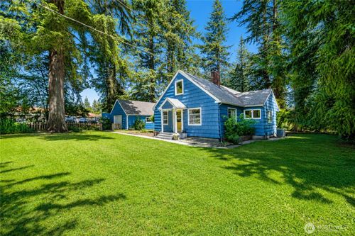 232 Lark St Sw, Tumwater, WA, 98512-6928 | Card Image