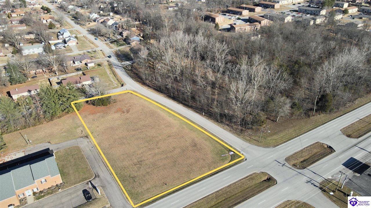 Land in Radcliff