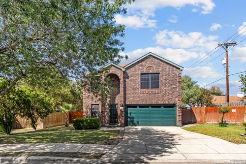 8255 April Bnd, San Antonio, TX, 78250-3618 | Card Image