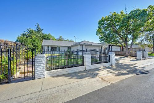 4911 Buffwood Way, Sacramento, CA, 95841 | Card Image