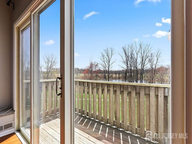 1010 Aspen Dr, Townhouse with 2 bedrooms, 2 bathrooms and null parking in Plainsboro NJ | Image 8