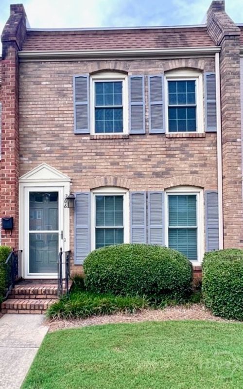 306 Georgetown Dr, Athens, GA, 30605-3018 | Card Image
