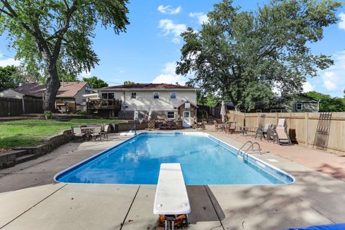528 17th St E, Hastings, MN, 55033-3107 | Card Image